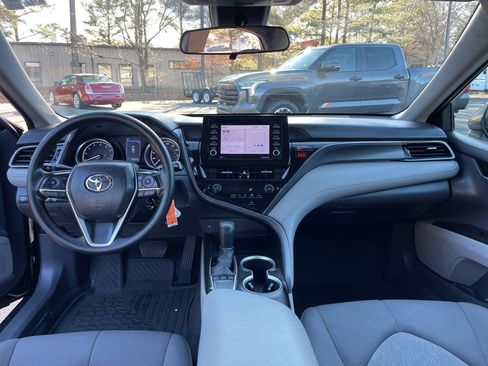 Used 2023 Toyota Camry LE image 8