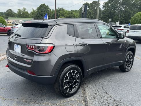 Used 2021 Jeep Compass Trailhawk AWD/4WD image 5