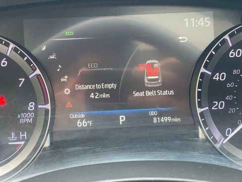 Used 2022 Toyota Highlander XSE FWD image 30