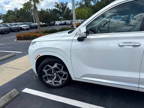 Certified 2021 Hyundai Palisade Calligraphy FWD image 11