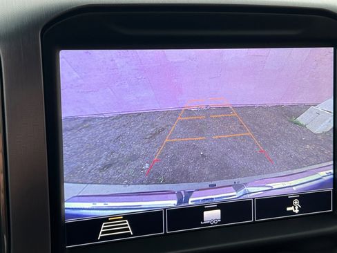 Used 2020 GMC Sierra 1500 SLT w/ SLT Premium Package image 28