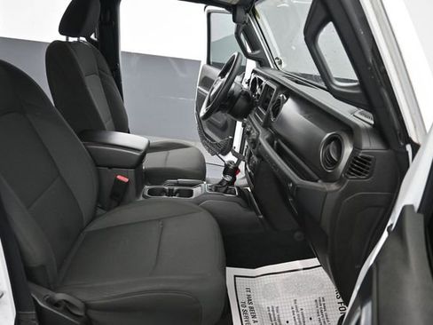 Used 2022 Jeep Wrangler Unlimited Sport AWD/4WD image 14