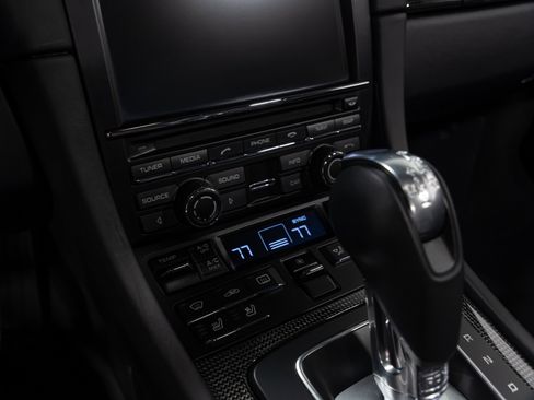 Used 2015 Porsche 911 Turbo S w/ High-end Infotainment Package image 53