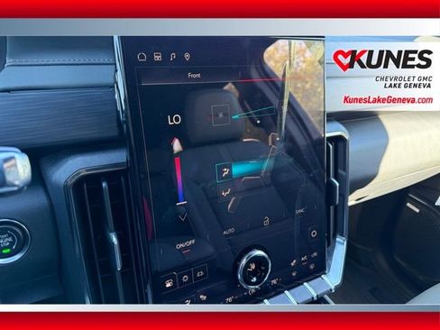 New 2026 GMC Acadia AT4 w/ LPO, Floor Liner Package image 33