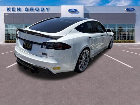 Used 2022 Tesla Model S Plaid AWD/4WD image 2