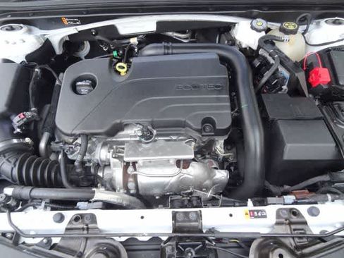 Used 2023 Chevrolet Malibu LT FWD image 31