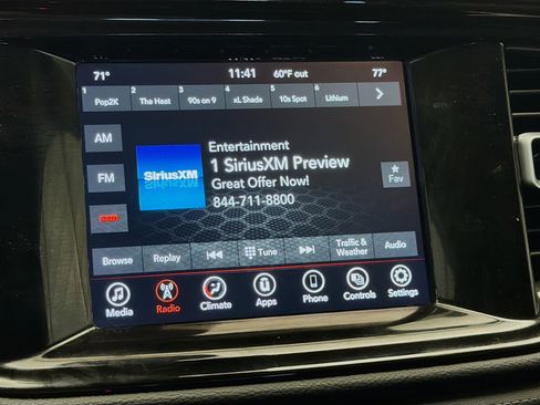 Used 2022 Dodge Durango SXT w/ Anodized Platinum Package RWD image 9