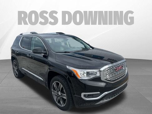 Used 2019 GMC Acadia Denali image 3