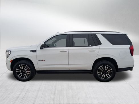 Used 2022 GMC Yukon AT4 image 3
