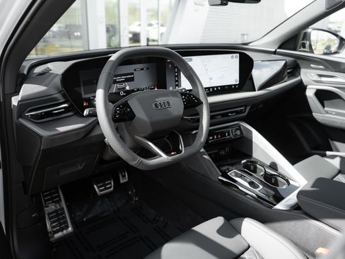 New 2026 Audi SQ5 Premium Plus AWD/4WD image 10