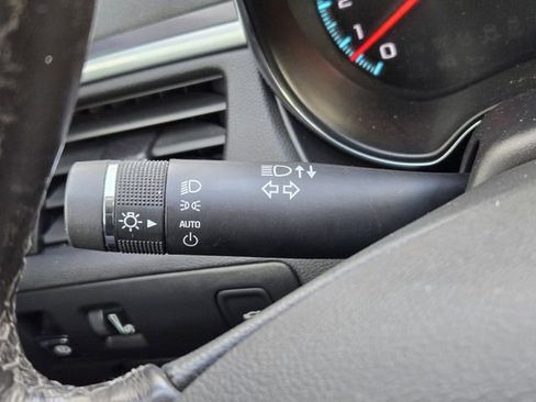 Used 2019 Chevrolet Impala LT image 26