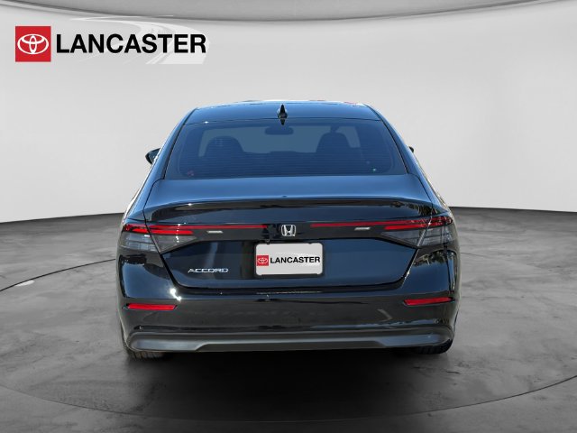 Used 2025 Honda Accord SE image 6