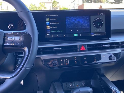 New 2026 Kia Sorento LX FWD image 19
