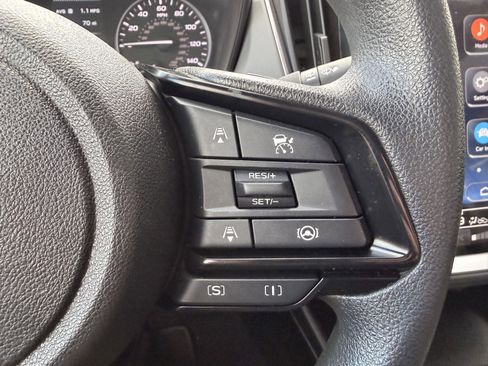 Used 2024 Subaru Crosstrek 2.0i Premium image 21