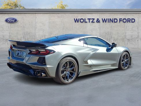 Used 2022 Chevrolet Corvette Stingray Coupe w/ 1LT RWD image 6