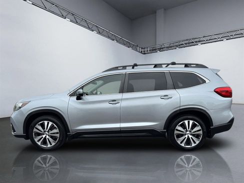 Used 2019 Subaru Ascent Premium AWD/4WD image 2