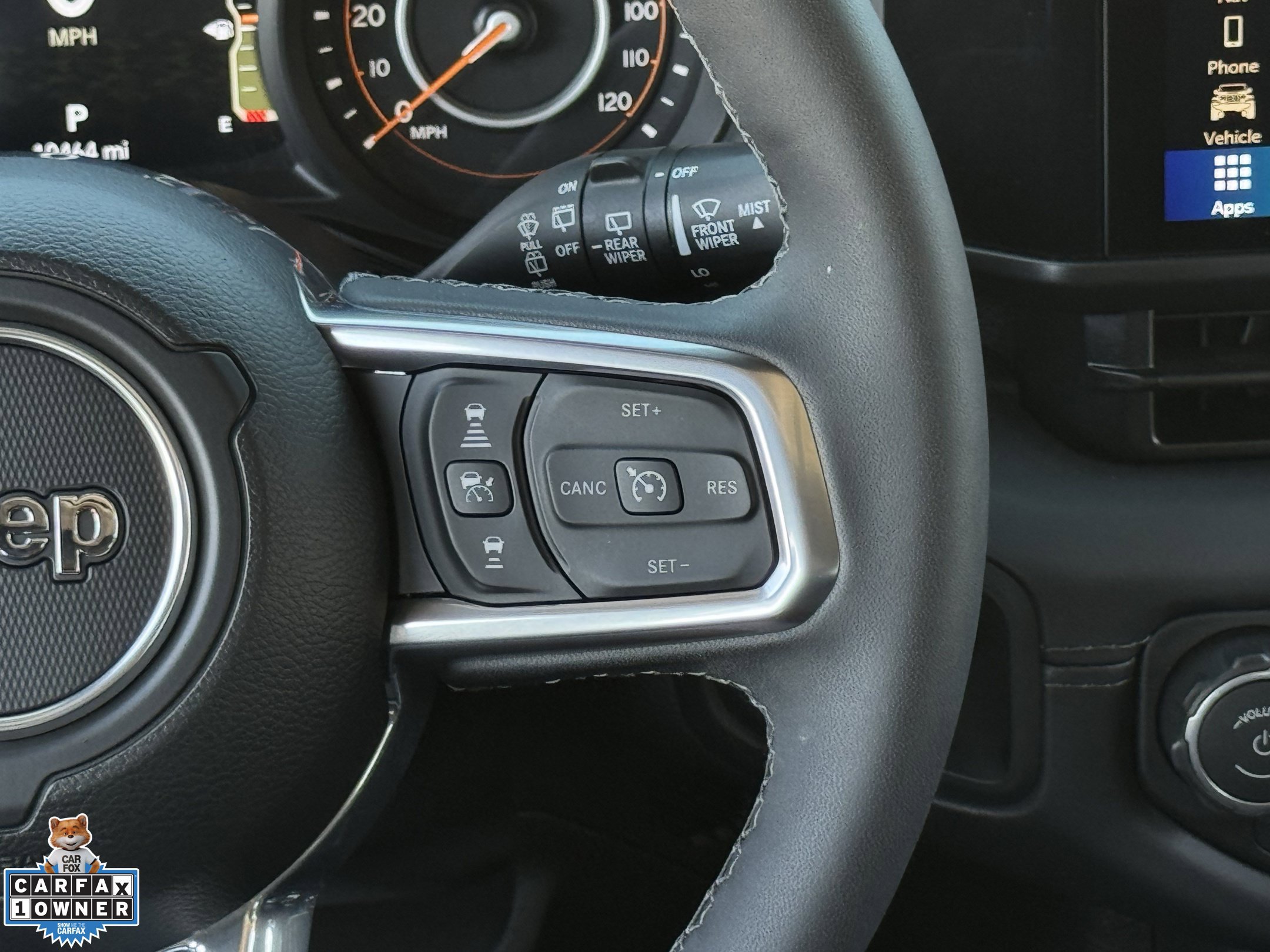 Used 2026 Jeep Wrangler Unlimited Sahara AWD/4WD image 17