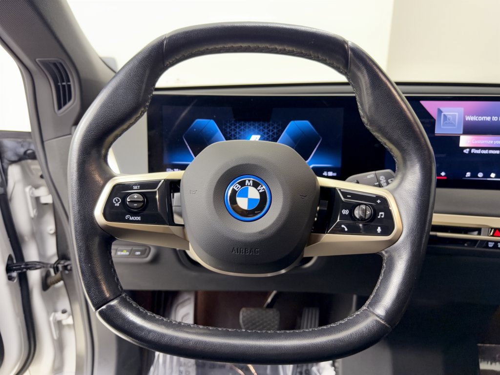 Certified 2024 BMW iX xDrive50 w/ Convenience Package AWD/4WD image 10