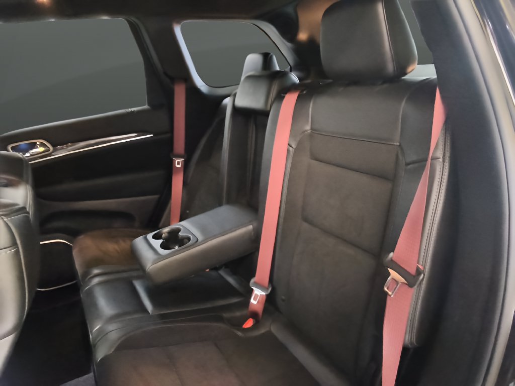 Used 2021 Jeep Grand Cherokee SRT AWD/4WD image 19
