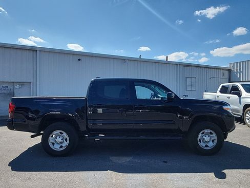 Used 2021 Toyota Tacoma SR AWD/4WD image 6