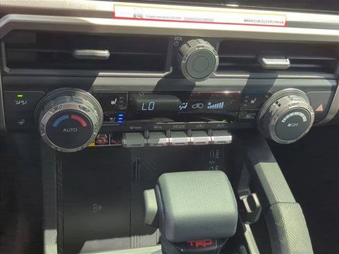 New 2026 Toyota 4Runner TRD Off-Road Premium AWD/4WD image 21