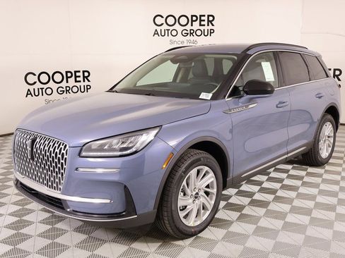 New 2026 Lincoln Corsair Premiere image 11