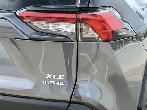 Certified 2024 Toyota RAV4 XLE w/ Convenience Package image 26