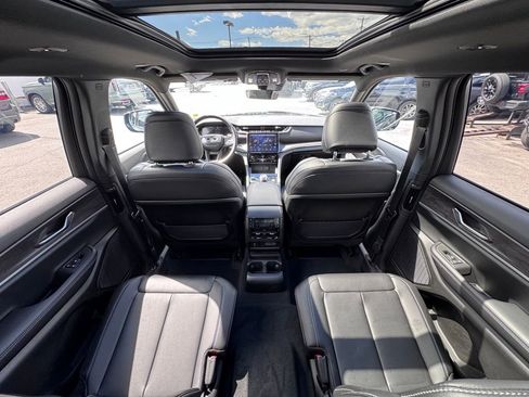 New 2025 Jeep Grand Cherokee L Limited w/ Black Appearance Package image 24