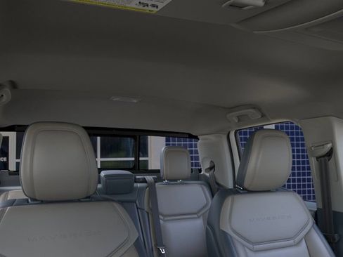 New 2025 Ford Maverick Lariat w/ 4K Tow Package AWD/4WD image 37