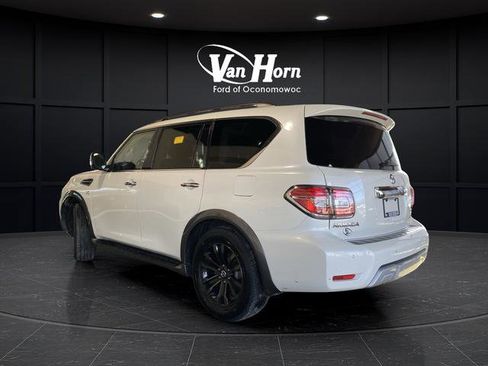 Used 2017 Nissan Armada Platinum image 3