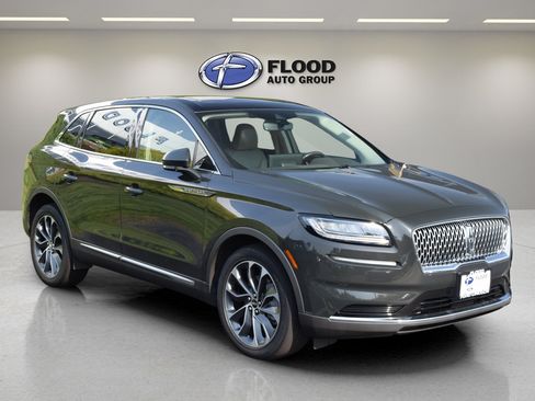Used 2022 Lincoln Nautilus Reserve AWD/4WD image 1