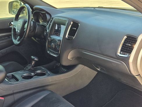 Used 2019 Dodge Durango GT RWD image 29