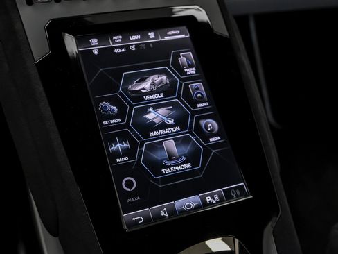 Used 2023 Lamborghini Huracan Tecnica image 45