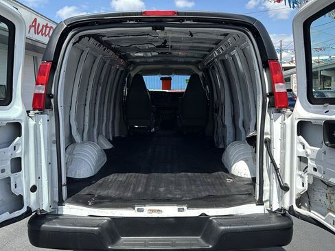 Used 2021 Chevrolet Express 2500 Extended w/ Driver Convenience Package RWD image 3
