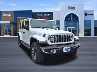New 2025 Jeep Wrangler Unlimited Sahara AWD/4WD video 4