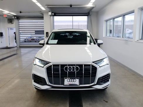 Used 2024 Audi Q7 3.0T Premium Plus image 2