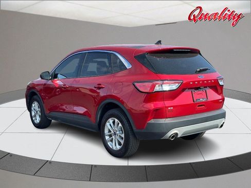 Used 2022 Ford Escape SE w/ Convenience Package AWD/4WD image 5
