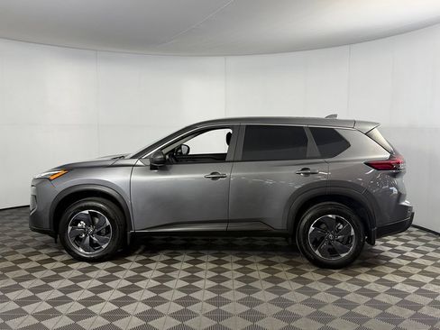 Used 2026 Nissan Rogue SV AWD/4WD image 9