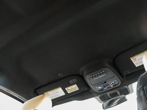 Used 2023 Ford F250 Lariat w/ Chrome Package AWD/4WD image 29