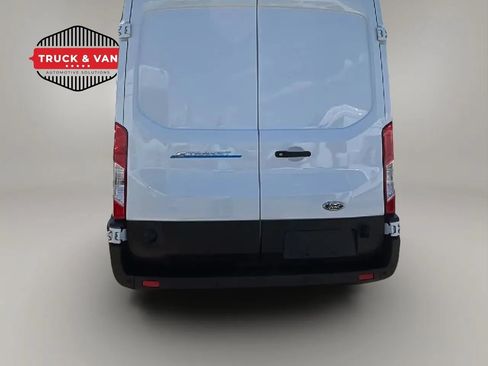 Used 2022 Ford E-Transit 148 High Roof w/ Load Area Protection Package RWD image 4