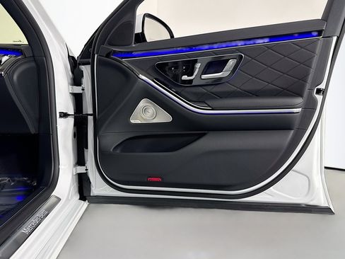 New 2026 Mercedes-Benz S 580 4MATIC Sedan image 23