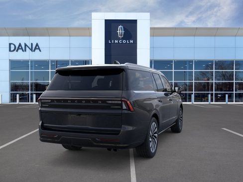 New 2025 Lincoln Navigator L Black Label AWD/4WD image 8