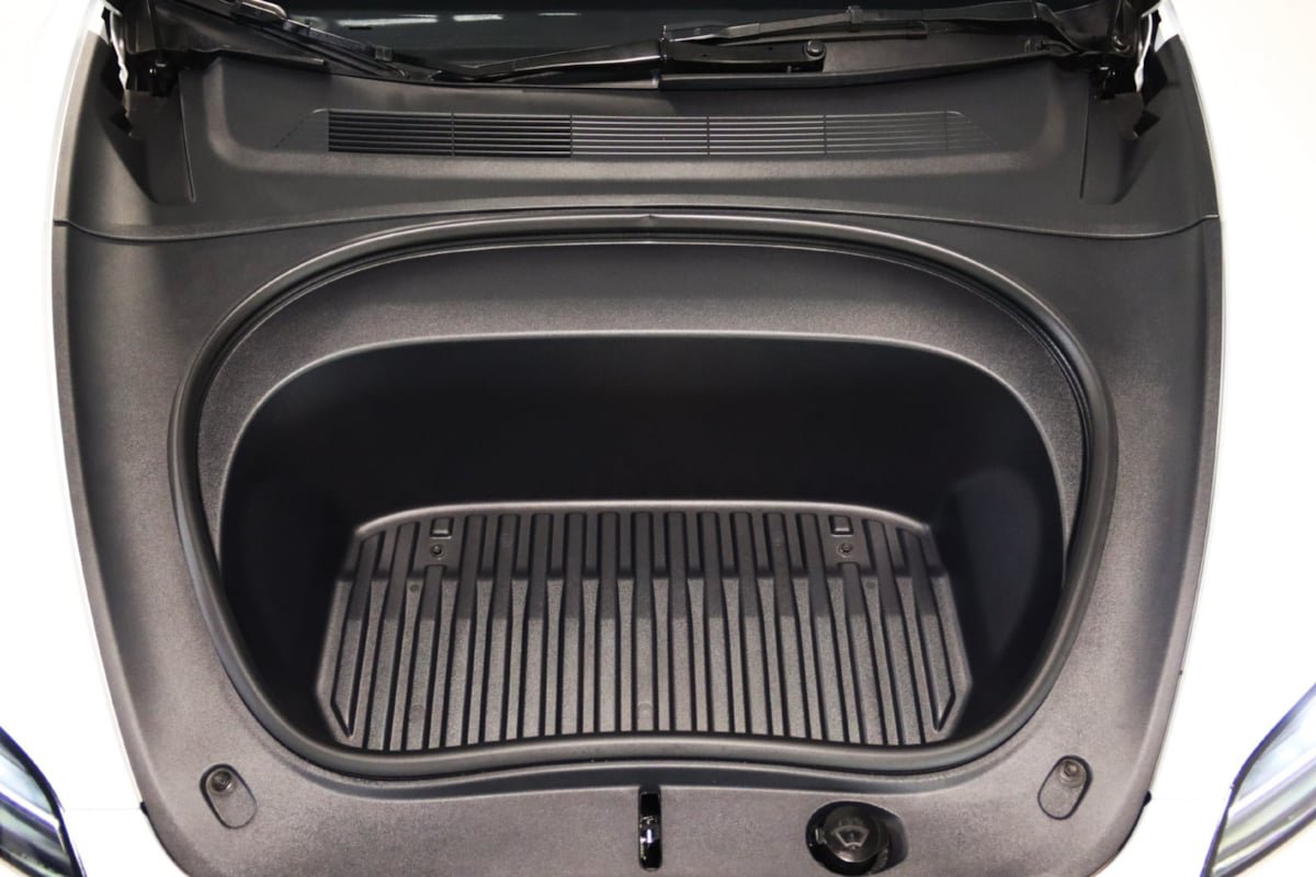 Used 2025 Tesla Model 3 Long Range RWD image 18