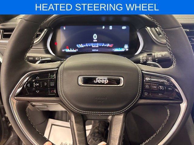 Used 2025 Jeep Grand Cherokee L Overland w/ Trailer Tow Package AWD/4WD image 28