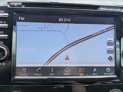 Used 2018 Nissan Murano SV w/ Premium Package FWD image 13