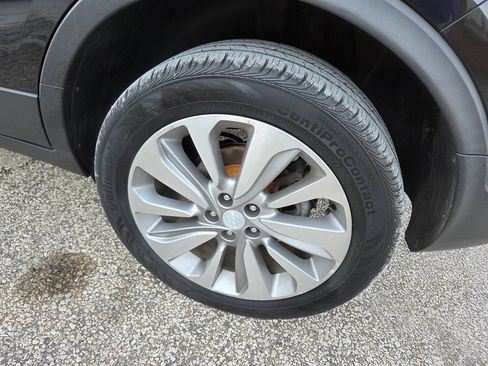 Used 2020 Buick Encore Preferred w/ Safety Package AWD/4WD image 11