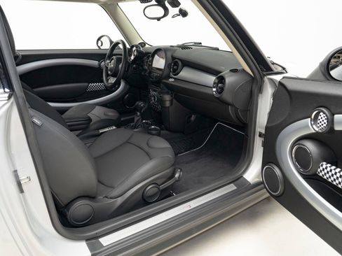 Used 2013 MINI Cooper S FWD image 69