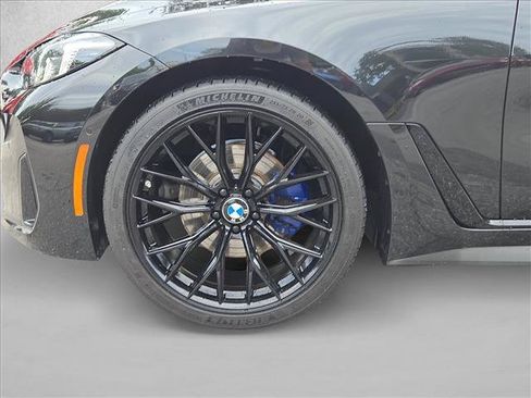 Used 2025 BMW 430i w/ Premium Package RWD image 25
