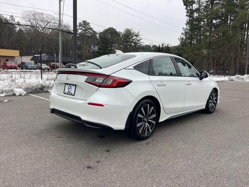 Certified 2024 Honda Civic EX-L image 12