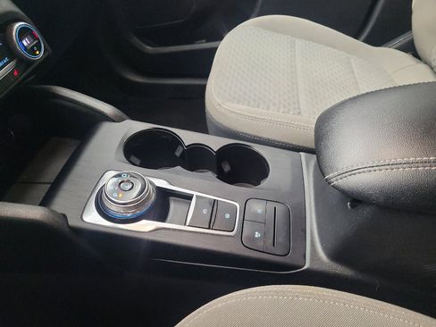 Used 2021 Ford Escape SE w/ SE Sport Appearance Package FWD image 26